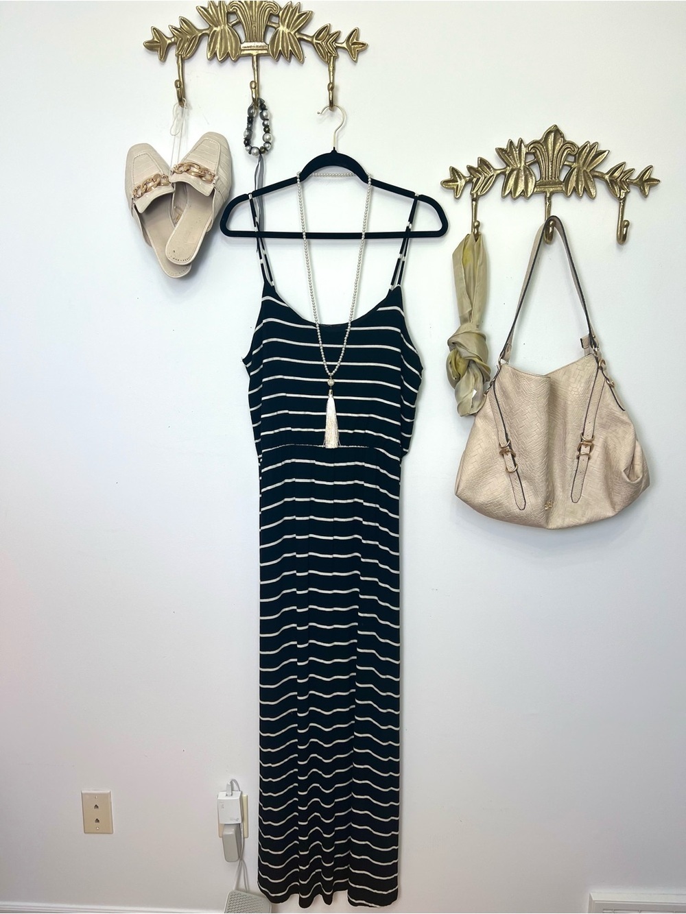 Striped Black and White Maxi Dress - M ptp 20.5” l 53”